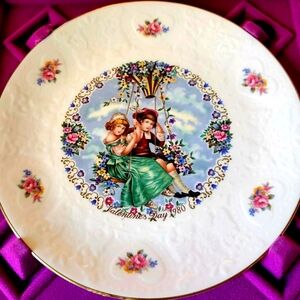 Royal Doulton Valentine's Day 1980 Collector Plate